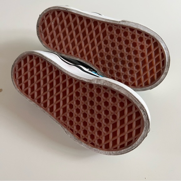 Checkered Toddler Vans - Picture 5 of 6